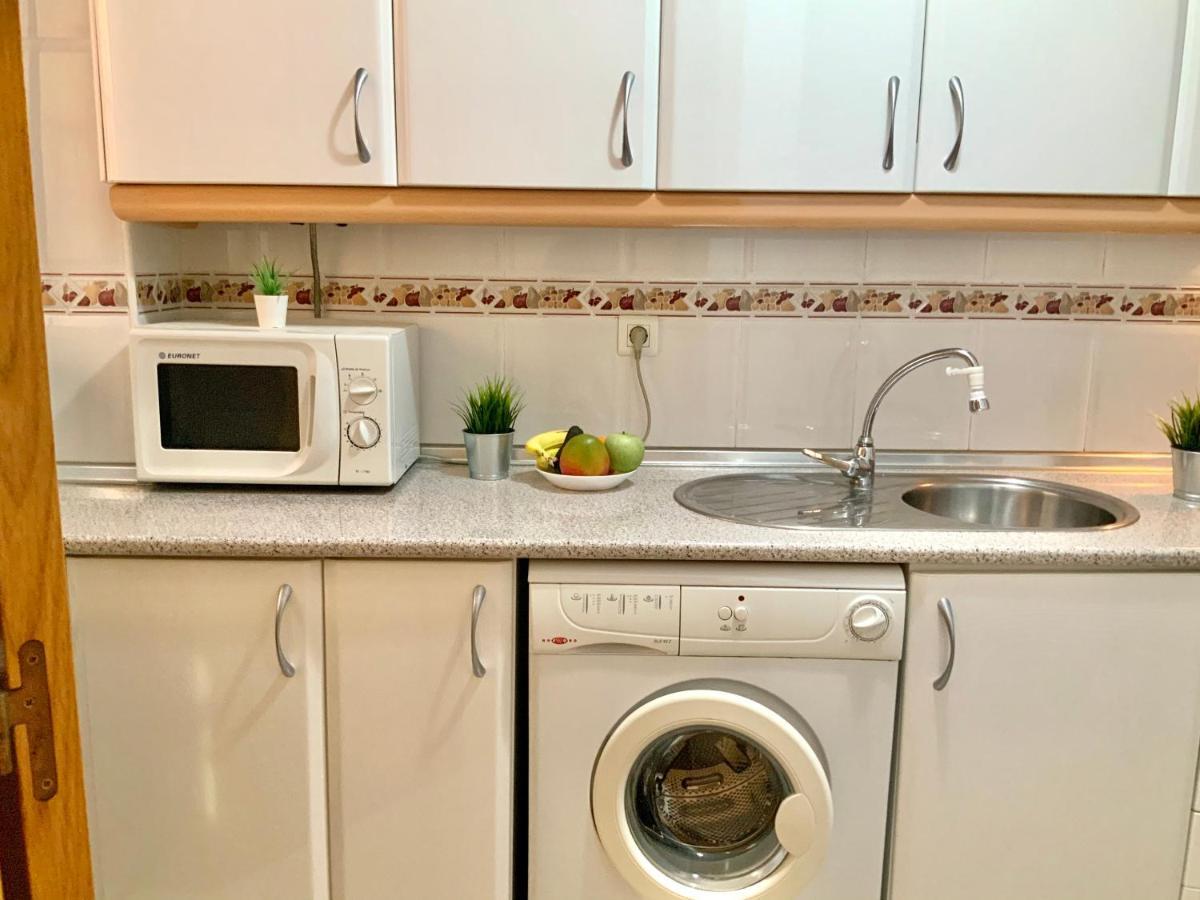 בנאלמדנה Apartamento De 2 Dormitorios, Gran Terraza, Vistas Al Mar Cerca Playa Carvajal מראה חיצוני תמונה