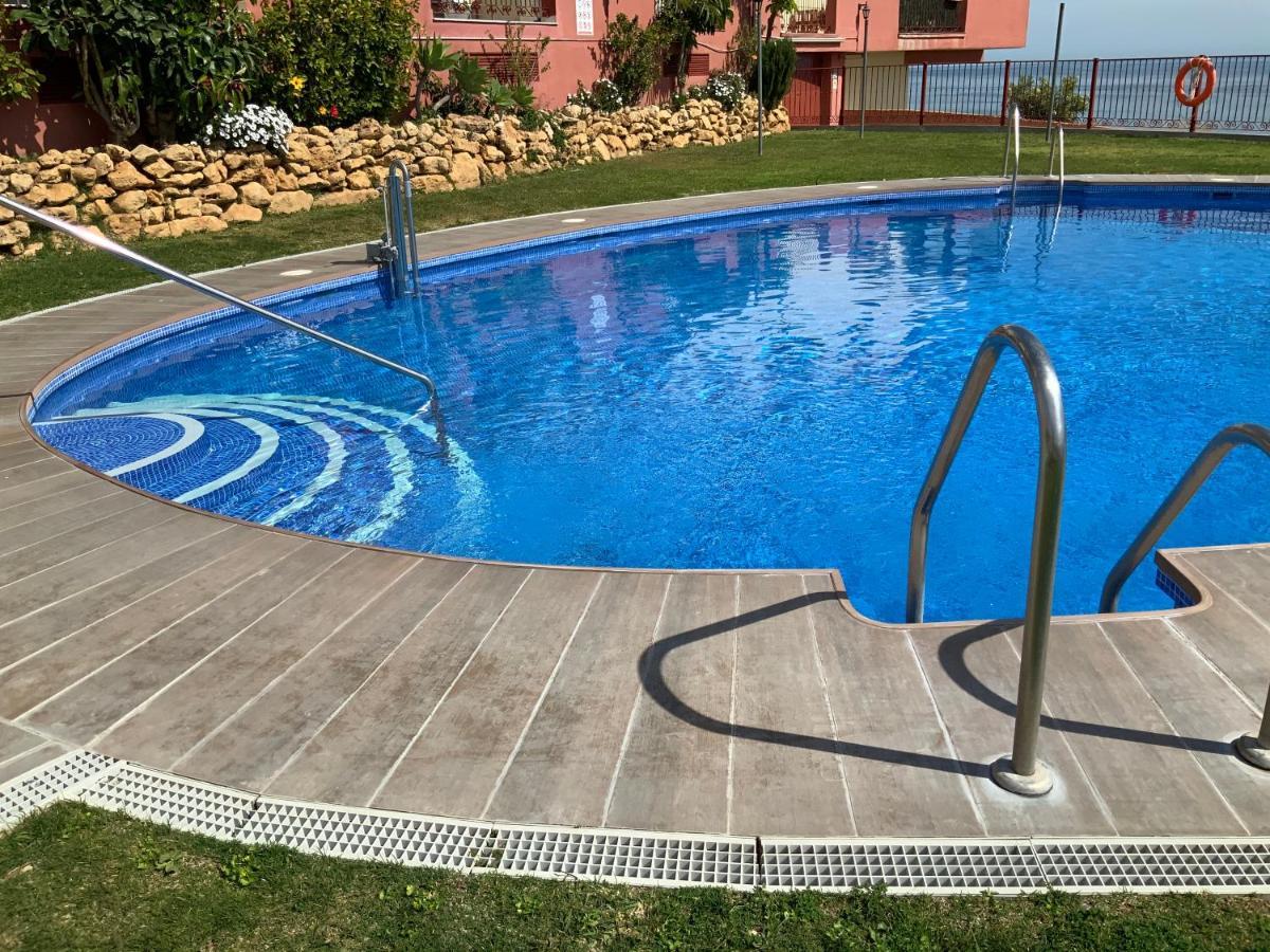 בנאלמדנה Apartamento De 2 Dormitorios, Gran Terraza, Vistas Al Mar Cerca Playa Carvajal מראה חיצוני תמונה