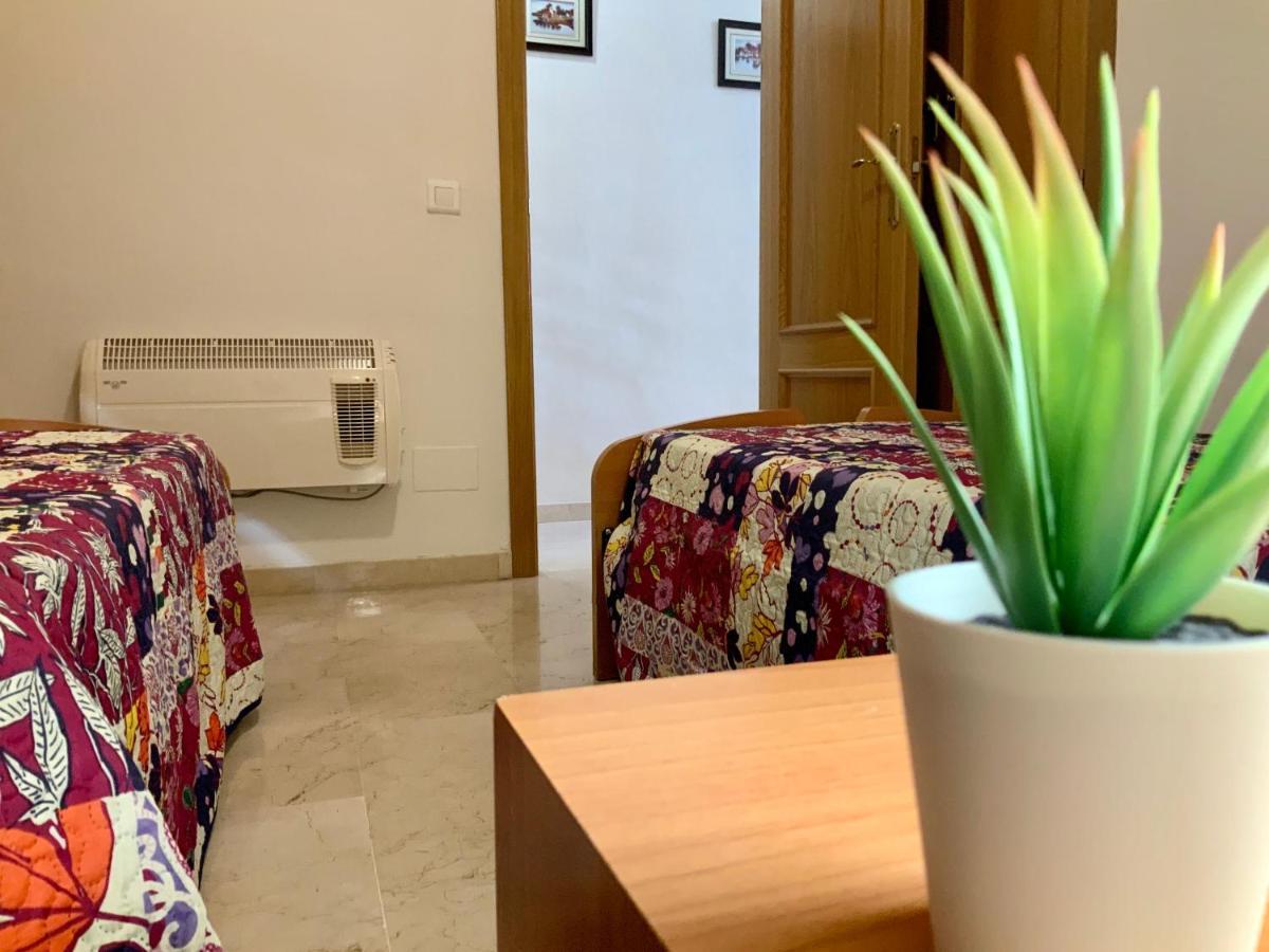 בנאלמדנה Apartamento De 2 Dormitorios, Gran Terraza, Vistas Al Mar Cerca Playa Carvajal מראה חיצוני תמונה