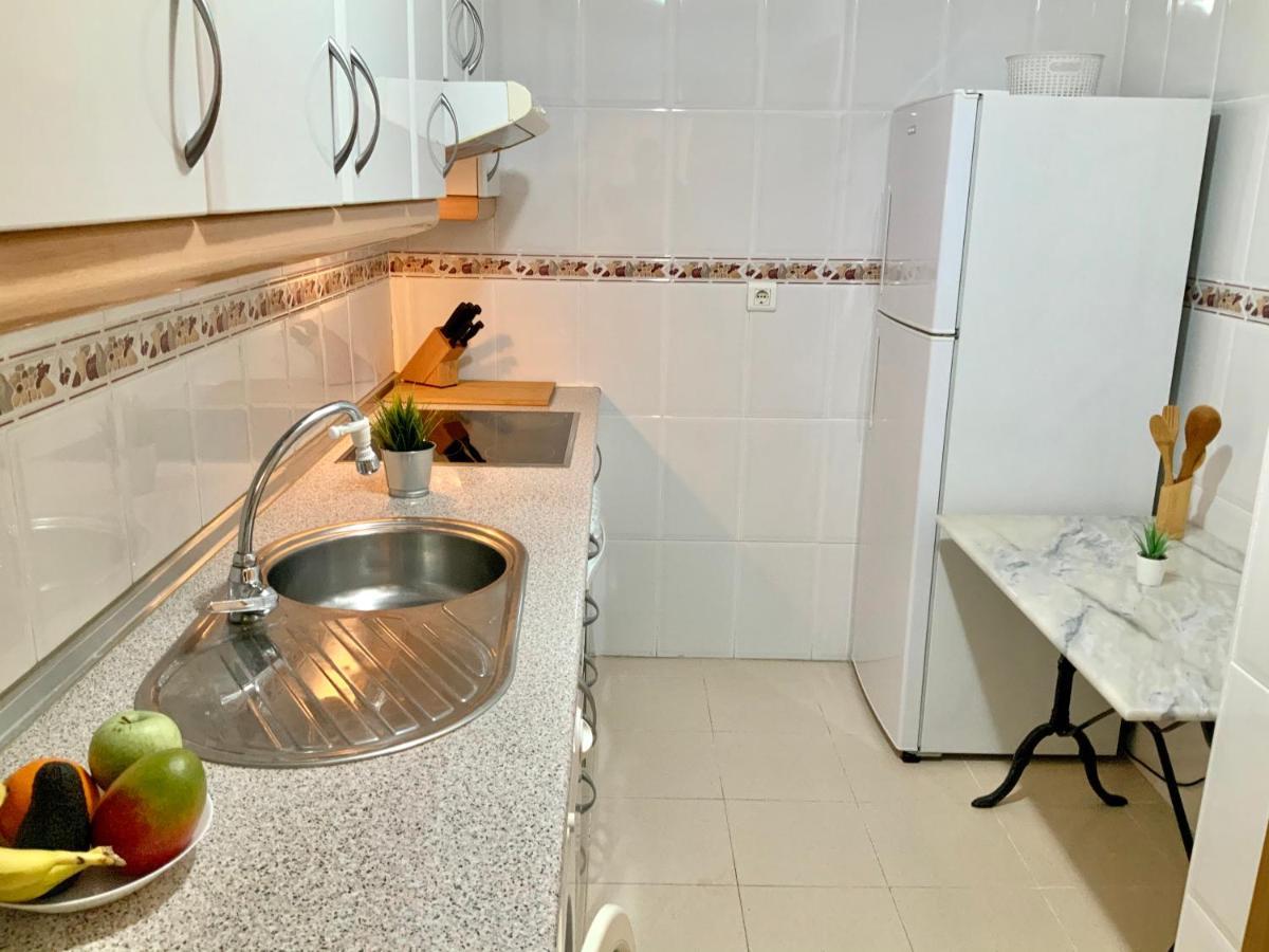 בנאלמדנה Apartamento De 2 Dormitorios, Gran Terraza, Vistas Al Mar Cerca Playa Carvajal מראה חיצוני תמונה