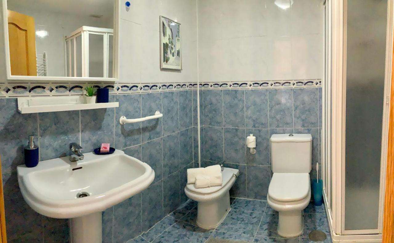 בנאלמדנה Apartamento De 2 Dormitorios, Gran Terraza, Vistas Al Mar Cerca Playa Carvajal מראה חיצוני תמונה